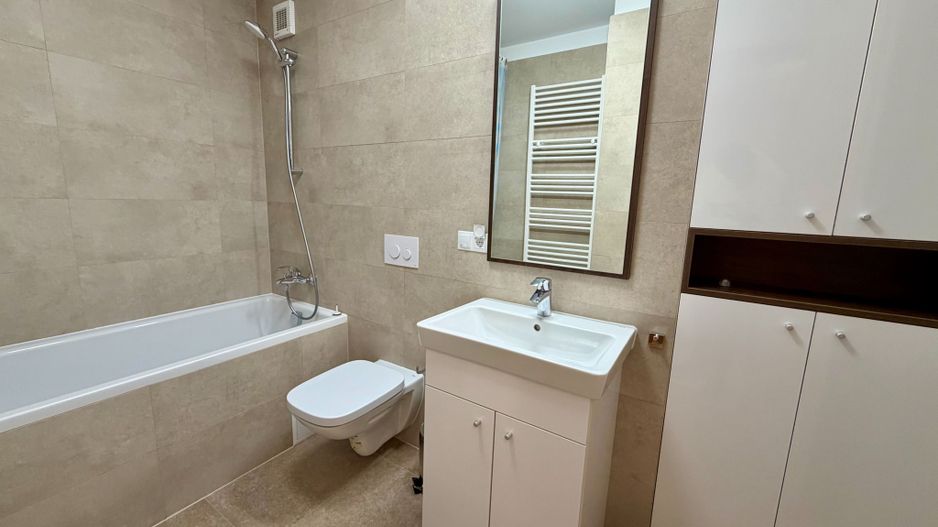 Apartament 2 camere Kasper cu vedere la pietonala - Poză 9