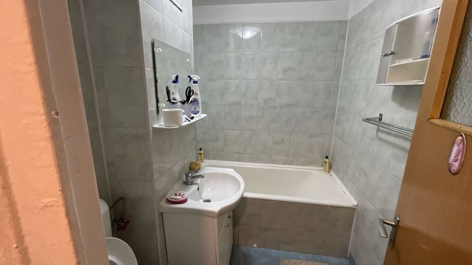 Apartament 4 camere decomandat, 2 băi, etaj 3, Șos. Alexandriei - Poză 6