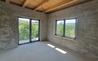 Casa de vanzare la Poplaca . Comision 0% - Poză 4