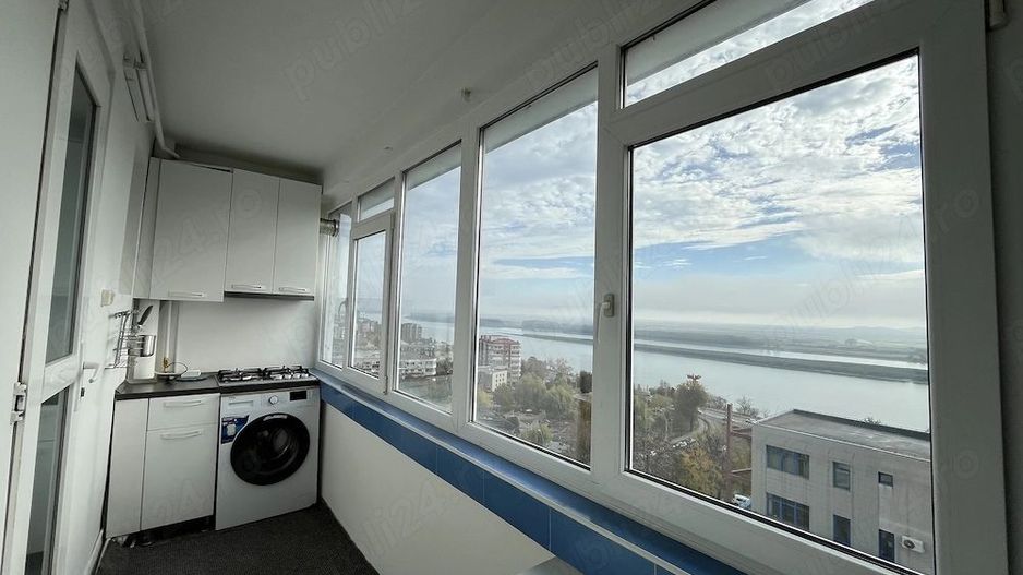 De inchiriat apartament cu o cameră pe faleza 1300 lei - Poză 1