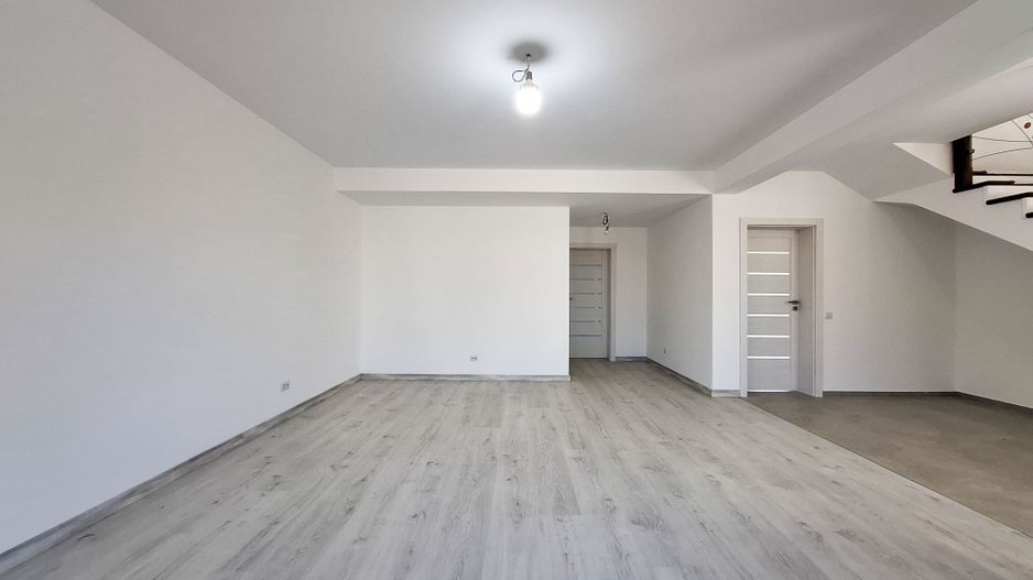 Vila P+1E, cu 5 camere, Paulesti - Poză 5