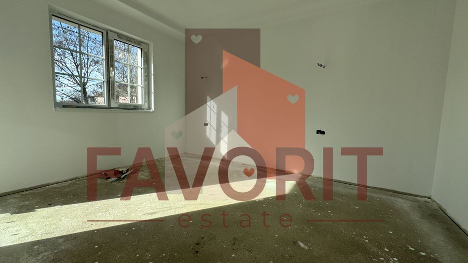 Casa Individuala in Mosnita. La asfalt. Cu Carport - Poză 7