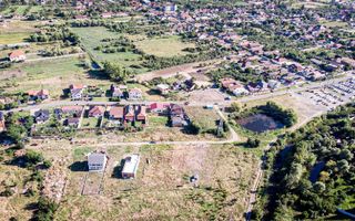 Loc de casă cu utilități în Gai - Poză 8