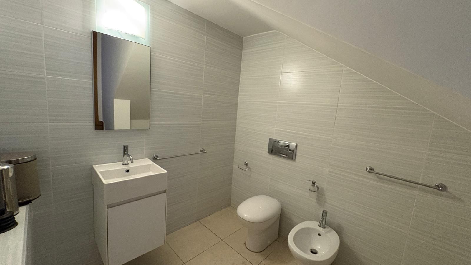 Vila de vanzare sau inchiriere zona Iancu de Hunedoara Baneasa - Poză 8