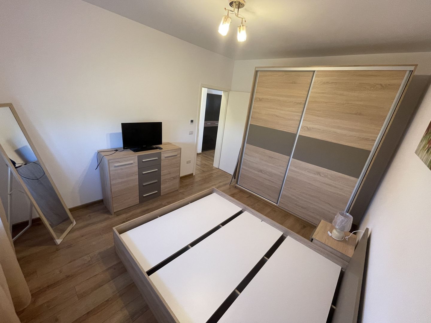 Giroc-Profi Super | 2 camere | Loc de parcare | Etaj intermediar - Poză 14