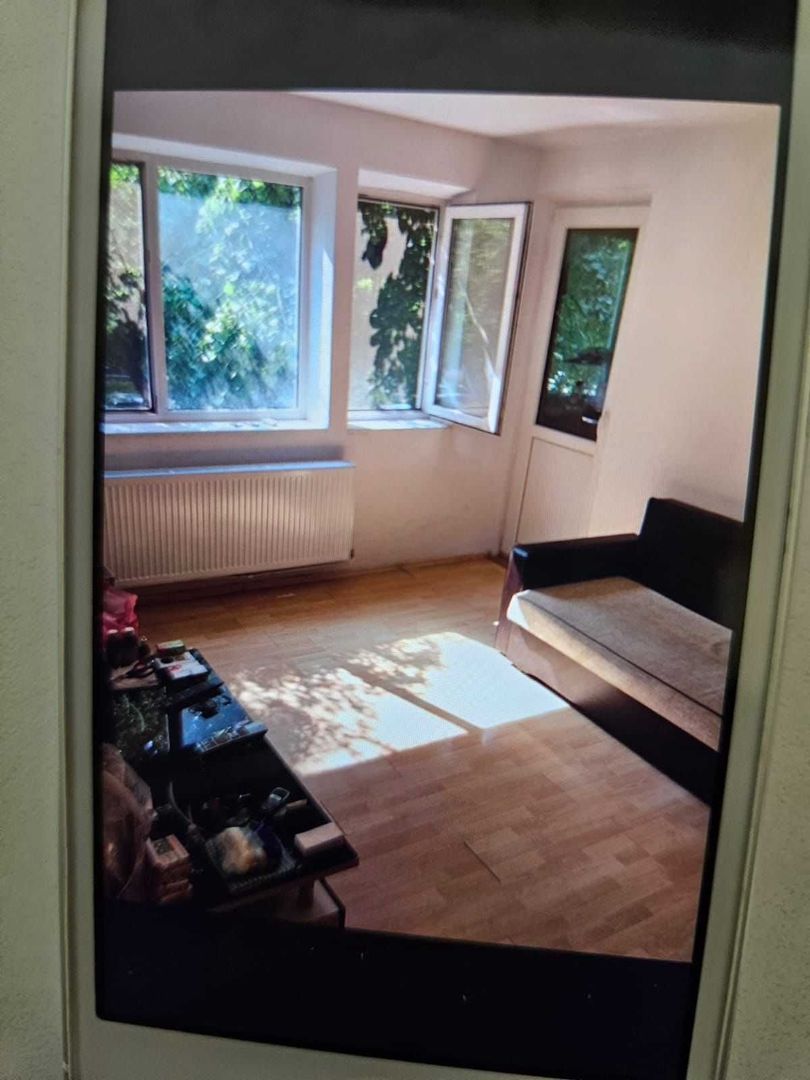 De vanzare Apartament 2 camere Gorjului - Poză 1