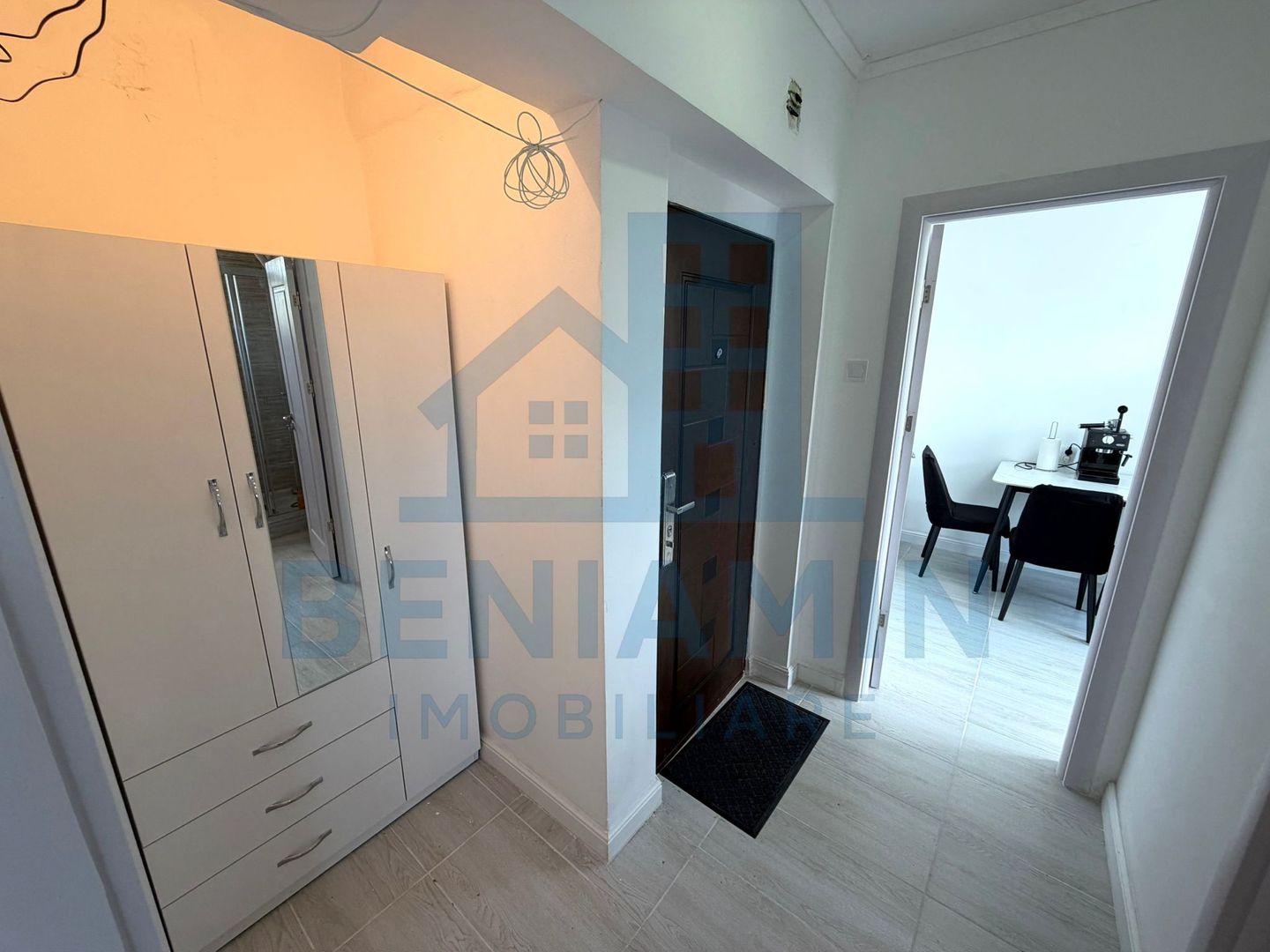 Apartament 2 camere ultracentral -str Stefan cel Mare- renovat modern - Poză 9