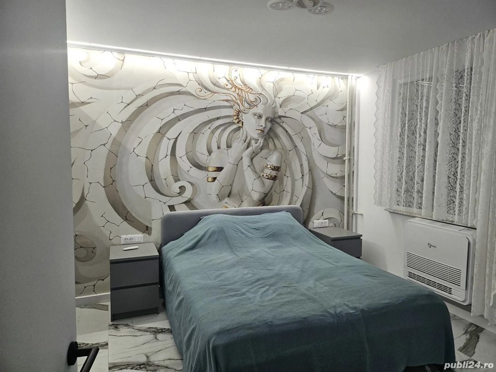 apartament de lux 3 camere - Poză 1