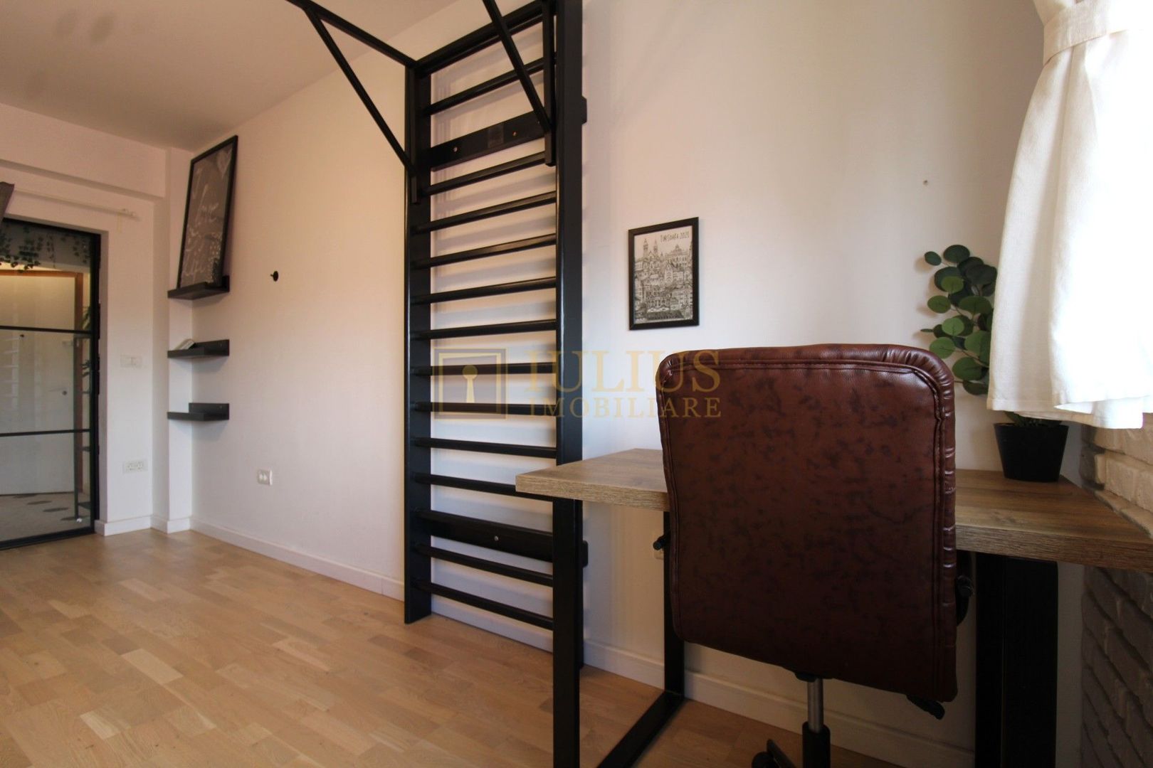 3 camere, ultracentral, centrala proprie - Poză 8