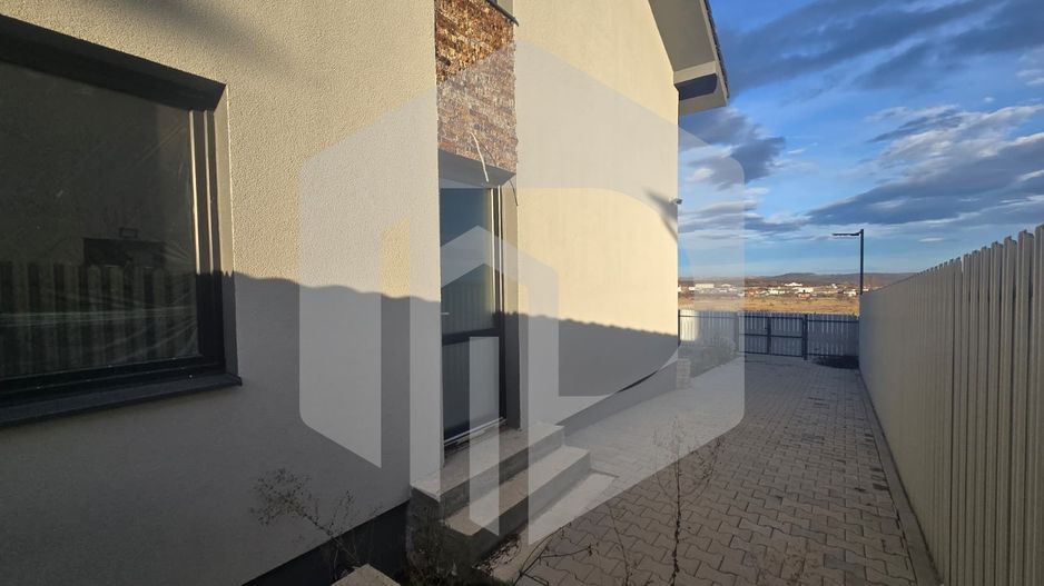 Cvaduplex 4 camere 145 mp teren Calea Cisnadiei - Poză 12