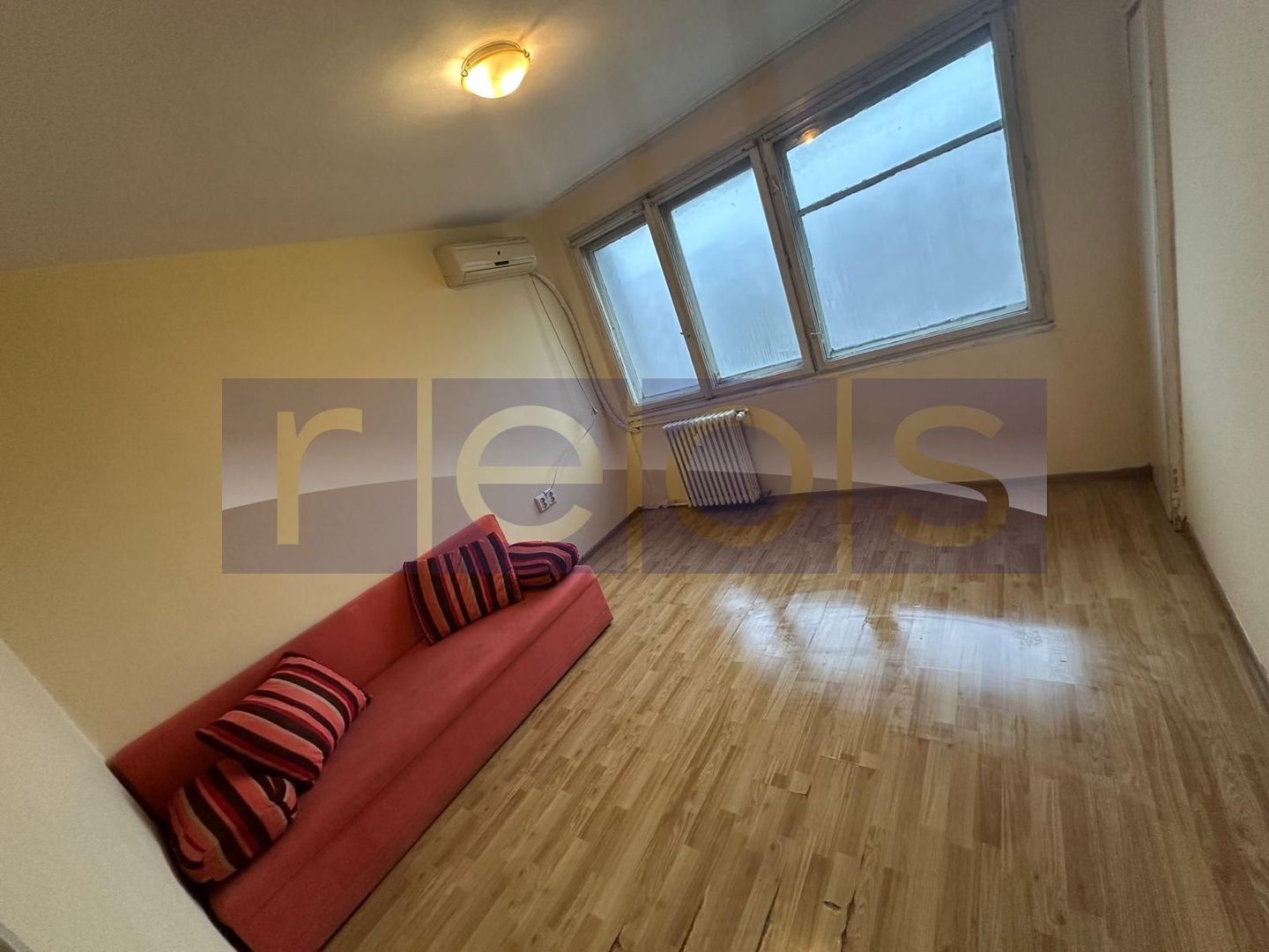 DE VANZARE STEFAN CEL MARE APARTAMENT 2 CAMERE 52 MP | SEMIDECOMANDAT - Poză 1