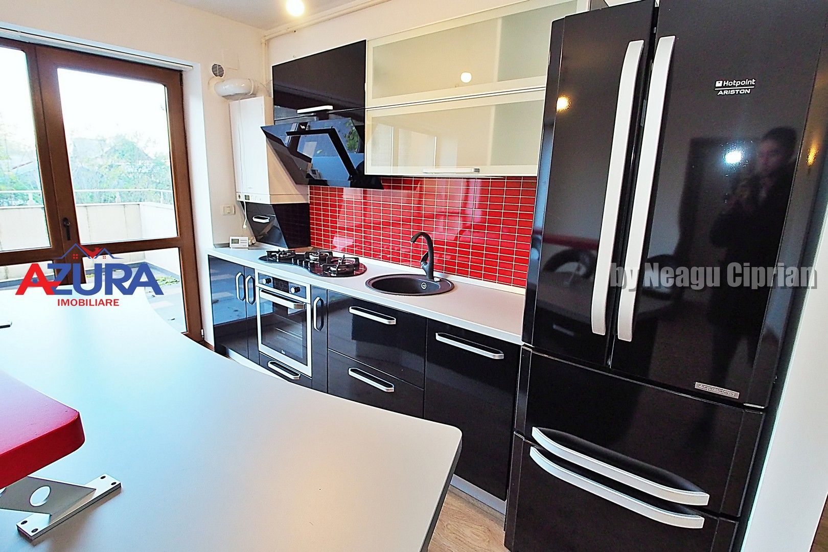 AZURA Imobiliare - Ap 3 camere + Garaj, Et 3, ULTRACENTRAL, Bloc Nou - Poză 15