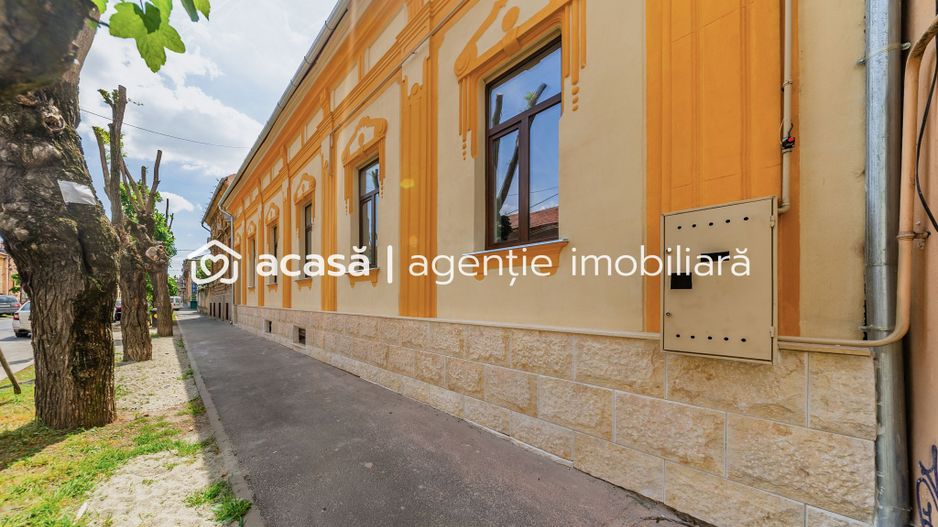 Vilă cu caracter, renovată complet, str. George Coșbuc - Poză 3
