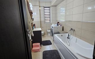 Bucium apartament 3 camere decomandat 145.000 euro - Poză 11