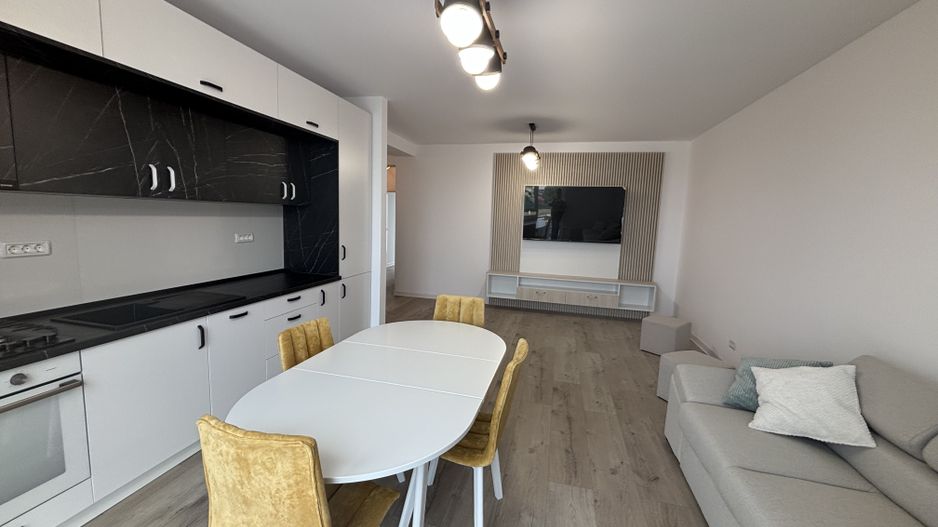 Apartament 3 camerele prima închiriere, în imobil nou Giroc - Poză 1