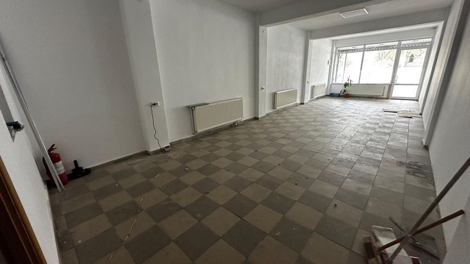 Spatiu Comercial Birouri Stradal Bucurestii Noi 2min Metrou Straulesti - Poză 3