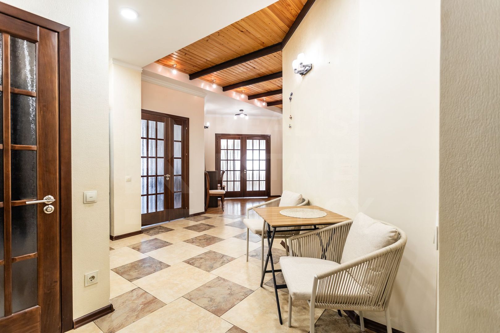 Vânzare apartament  142 mp, str. Valea Trandafirilor, Botanica - Poză 10