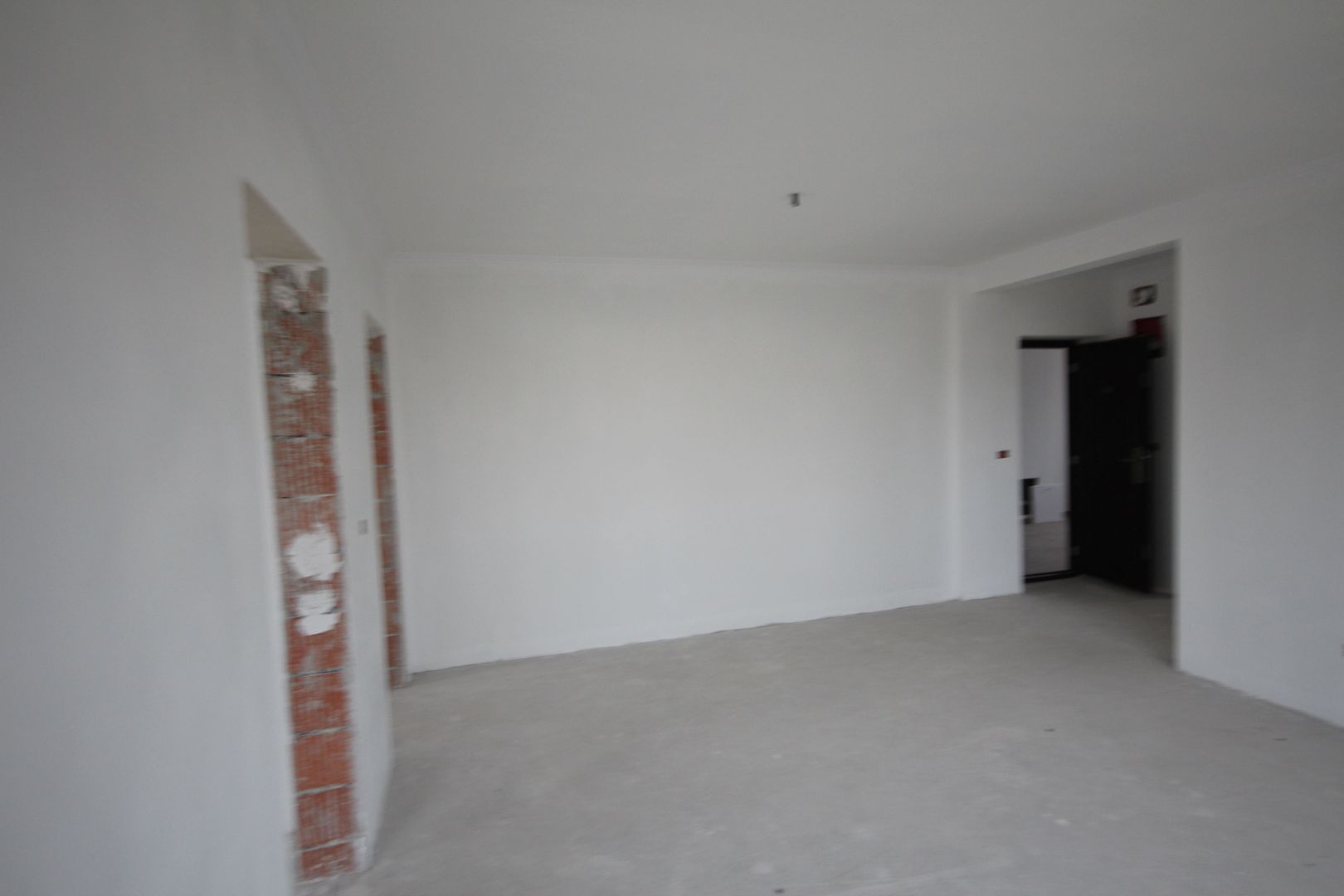 Apartamet 3 camere in Ghiroda - Poză 4