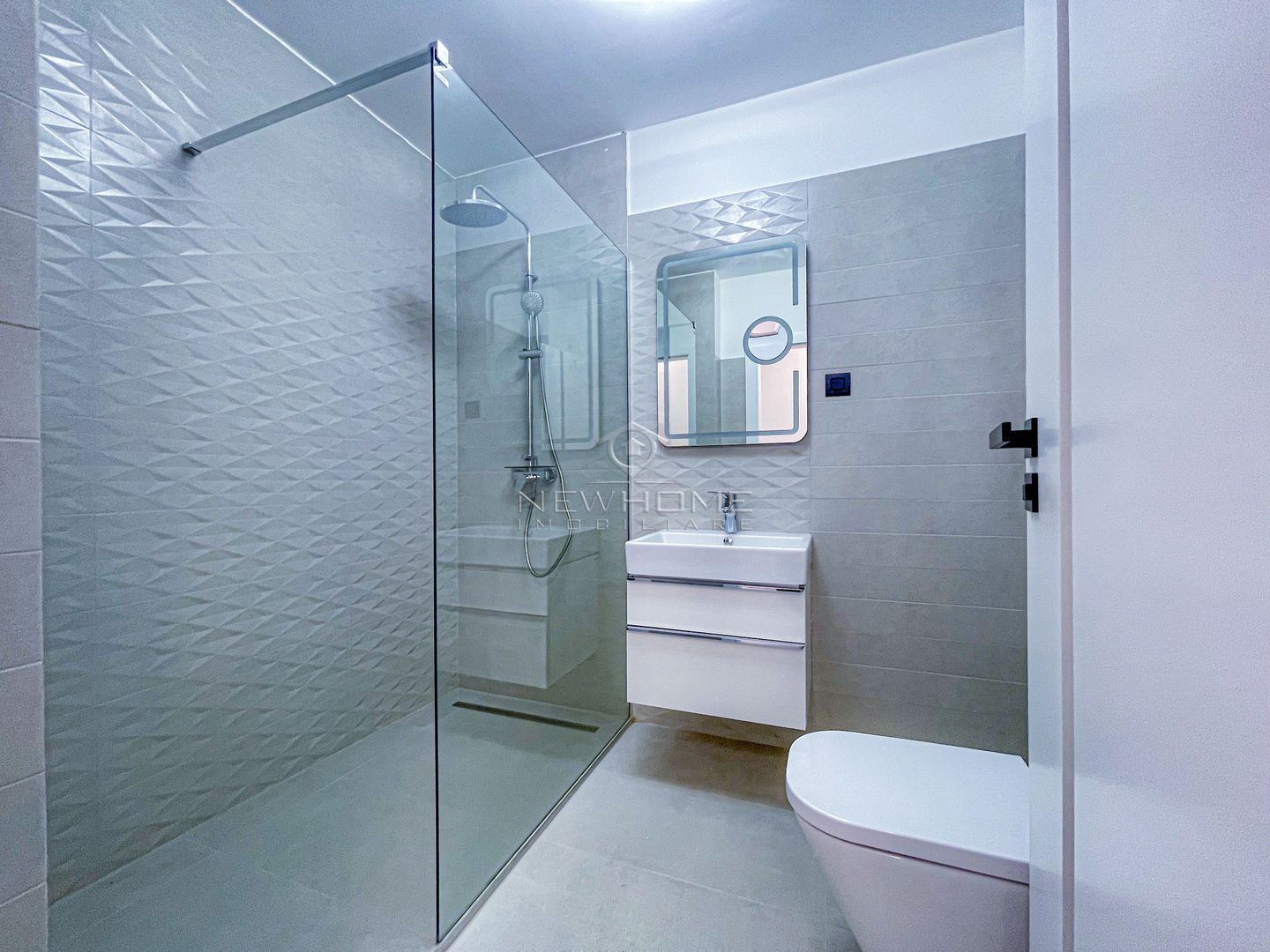 Apartament 2 camere, Parcare,  zona Iulius Mall Gheorgheni - Poză 7