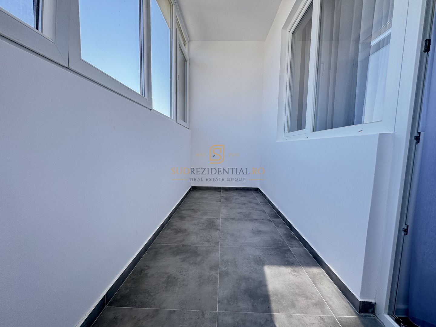 Apartament 2 camere mobilat si utilat, etaj 1,  parcare, Confort Urban - Poză 9