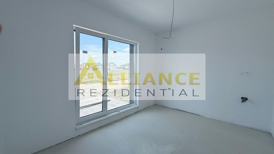 Casa individuala- 4 camere - 2 bai - 450 metri teren - Poză 11