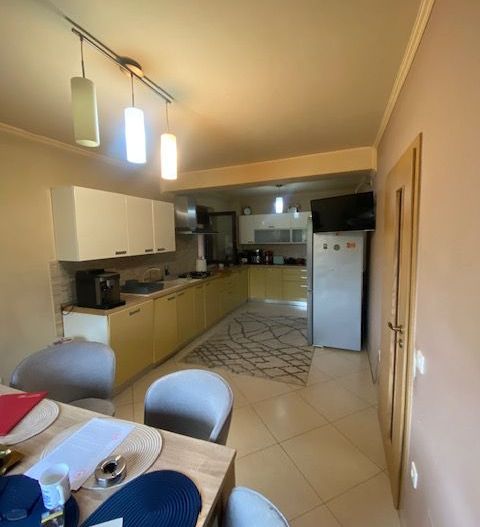 Duplex cu piscina Dumbravita Zona PADURE - Poză 34