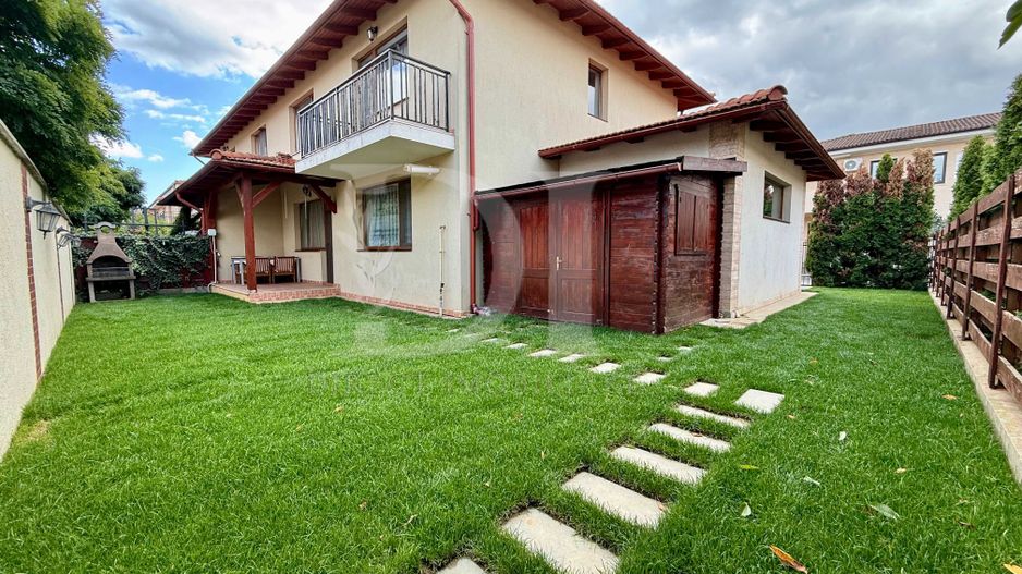 Duplex cu 5 camere, garaj și curte amenajată – Urușagului, Florești - Poză 1