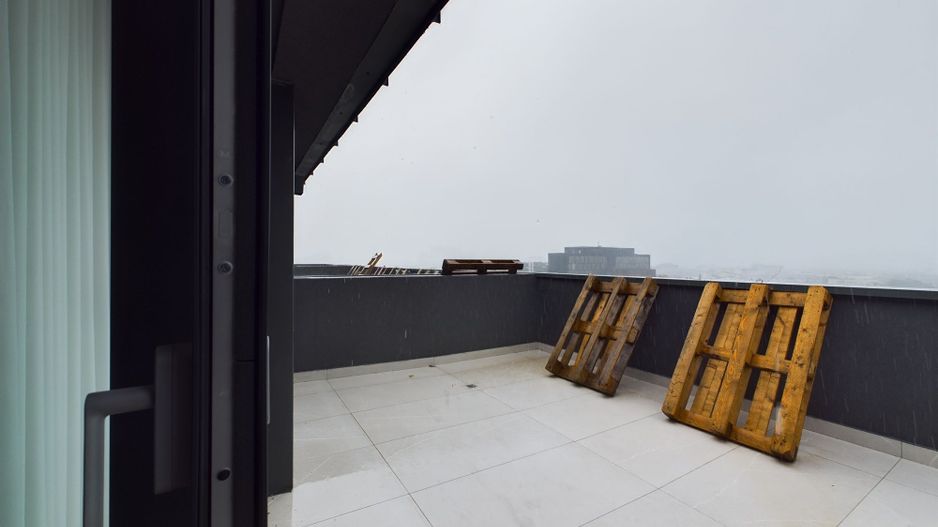 Penthouse in zona de Nord - Poză 18