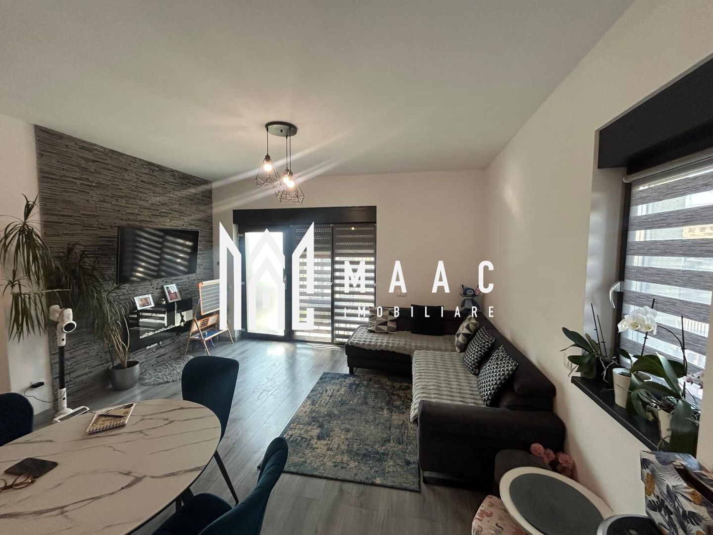 Apartament la Casă | 3 Camere | 64MPU | 83MP Curte I Șelimbăr - Poză 2