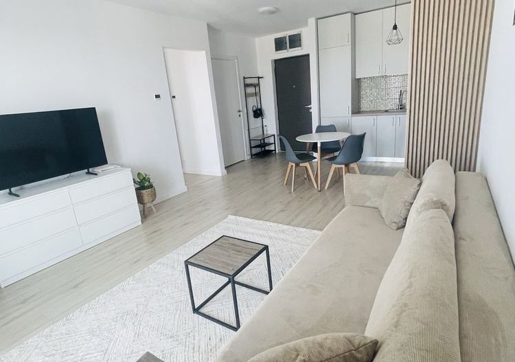 Închiriez apartament 2 camere, Băneasa, centrală,openspace, bloc nou - Poză 1