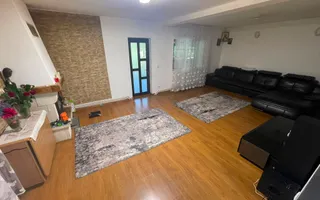 Casă Duplex Integral (Ambele Părți) - 325mp Utili, 1000mp Teren, Asfalt - Poză 15
