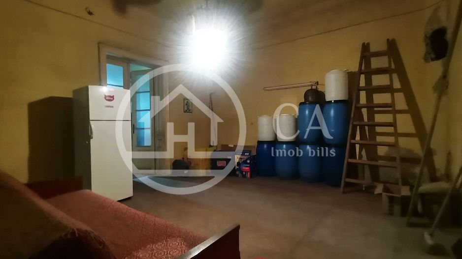 Apartament de vânzare cu 2 camere în zona Ultracentrală, Oradea - Poză 1
