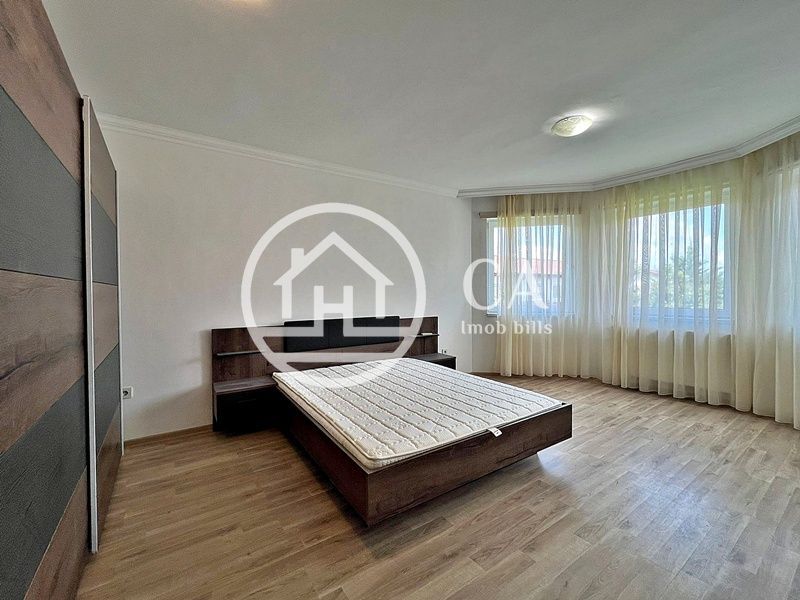 Casă de închiriat cu 4 camere în Cartierul Europa, Oradea - Poză 9