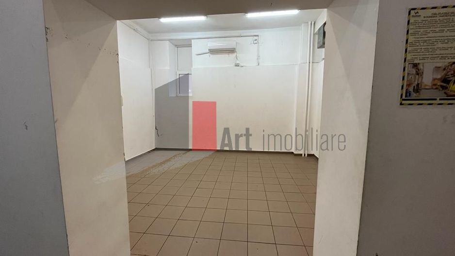 Spatiul "VEXO" , trafic pietonal intens,  INCHIRIAT - Poză 3