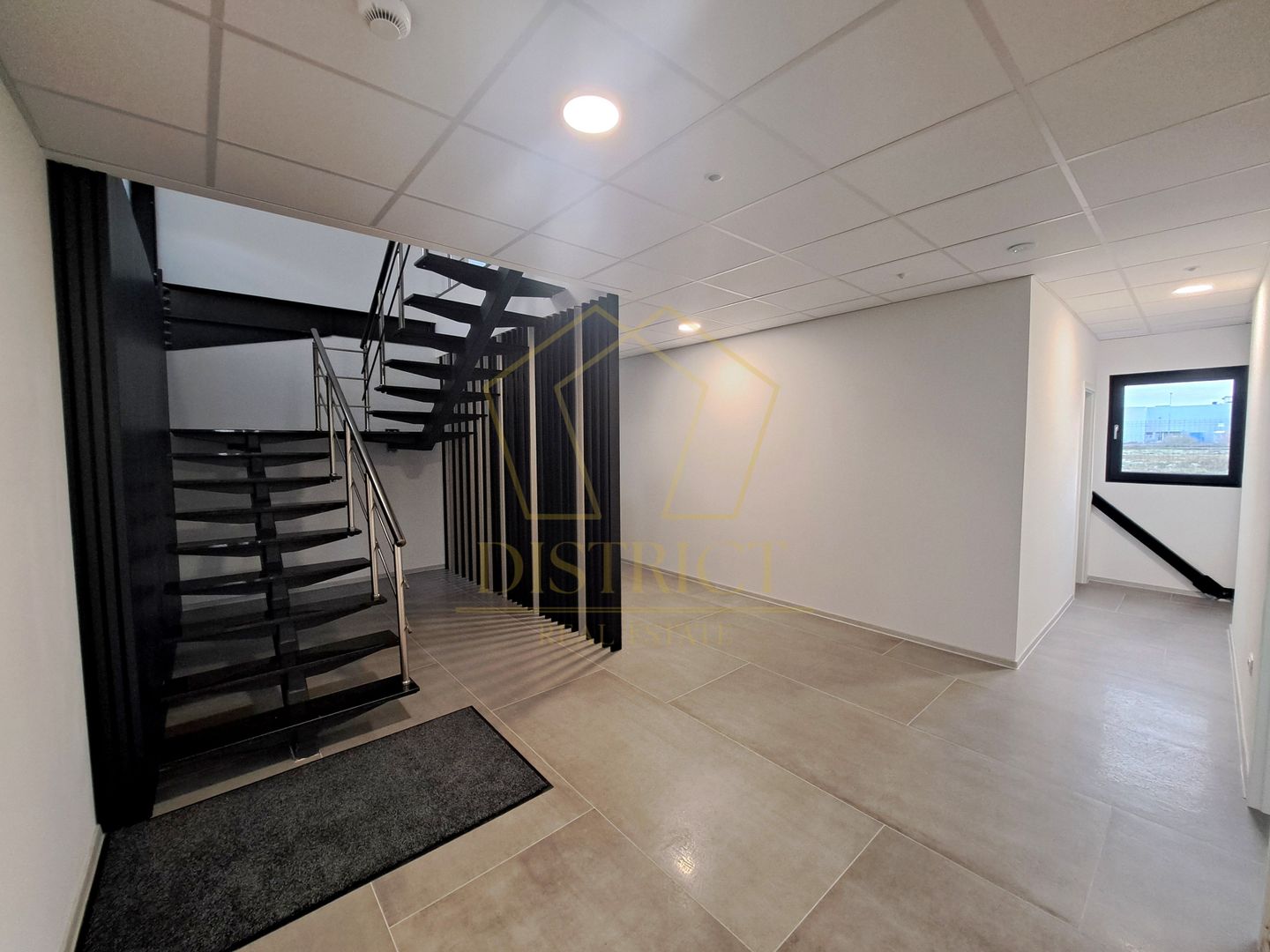 COM 0% Hala servicii,  birouri, depozitoare la prima inchiriere | Giarmata-Vii - Poză 12