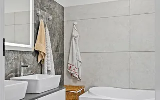 Casa individuala || P+1E+POD || 4 camere - 3 bai  || 300 mp teren || - Poză 21