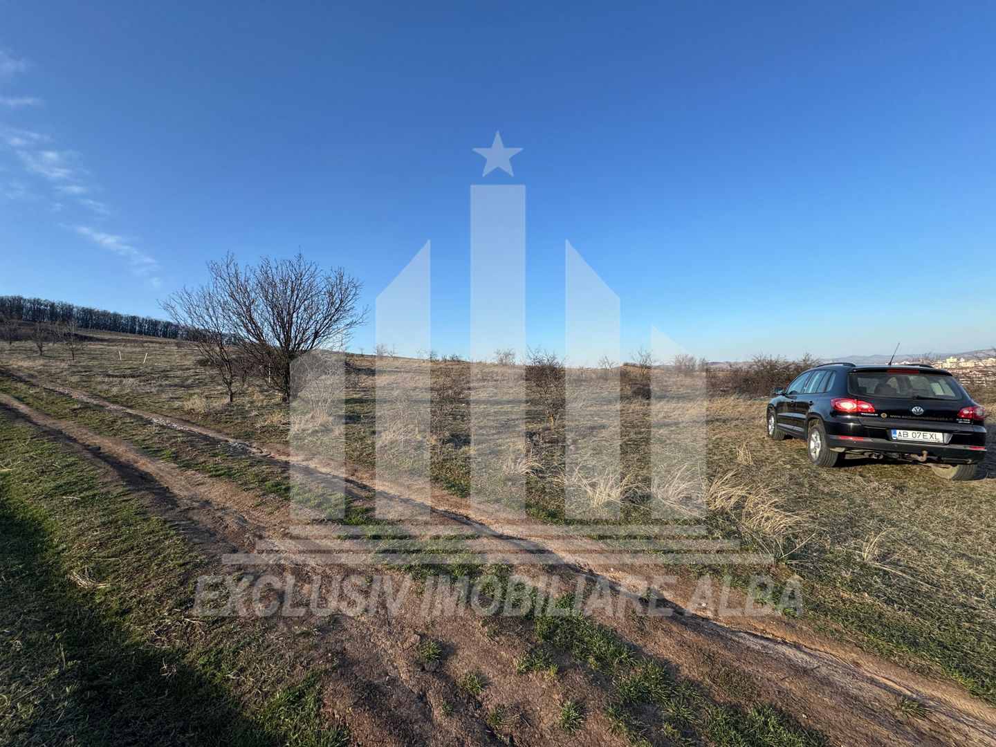 Teren intravilan | De vanzare | 1000 mp | 26 ml deschidere | Paclisa - Poză 1