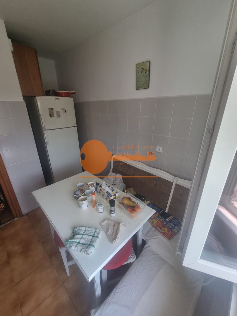 Apartament cu 4 camere in Politehnica - Poză 8
