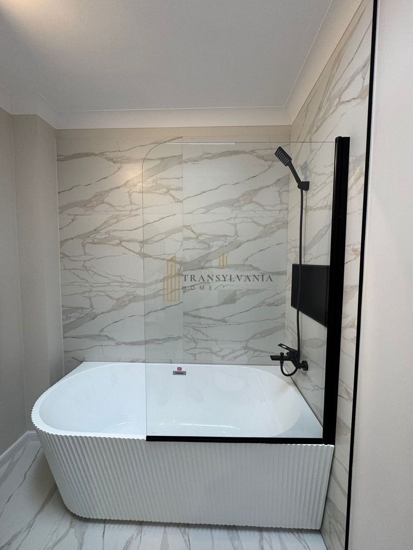 Apartament 3 camere, modern, suprafata generoasa - Poză 23