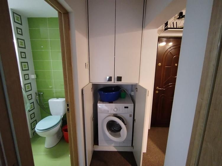 Girocului | 3 Camere | 70 mp | Etaj 2 | 2 Băi | 3 Balcoane - Poză 10