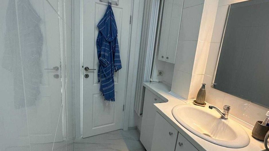 Apartament 2 camere de vânzare - Piața Romană - mobilat nou, vedere pe spate - Poză 8