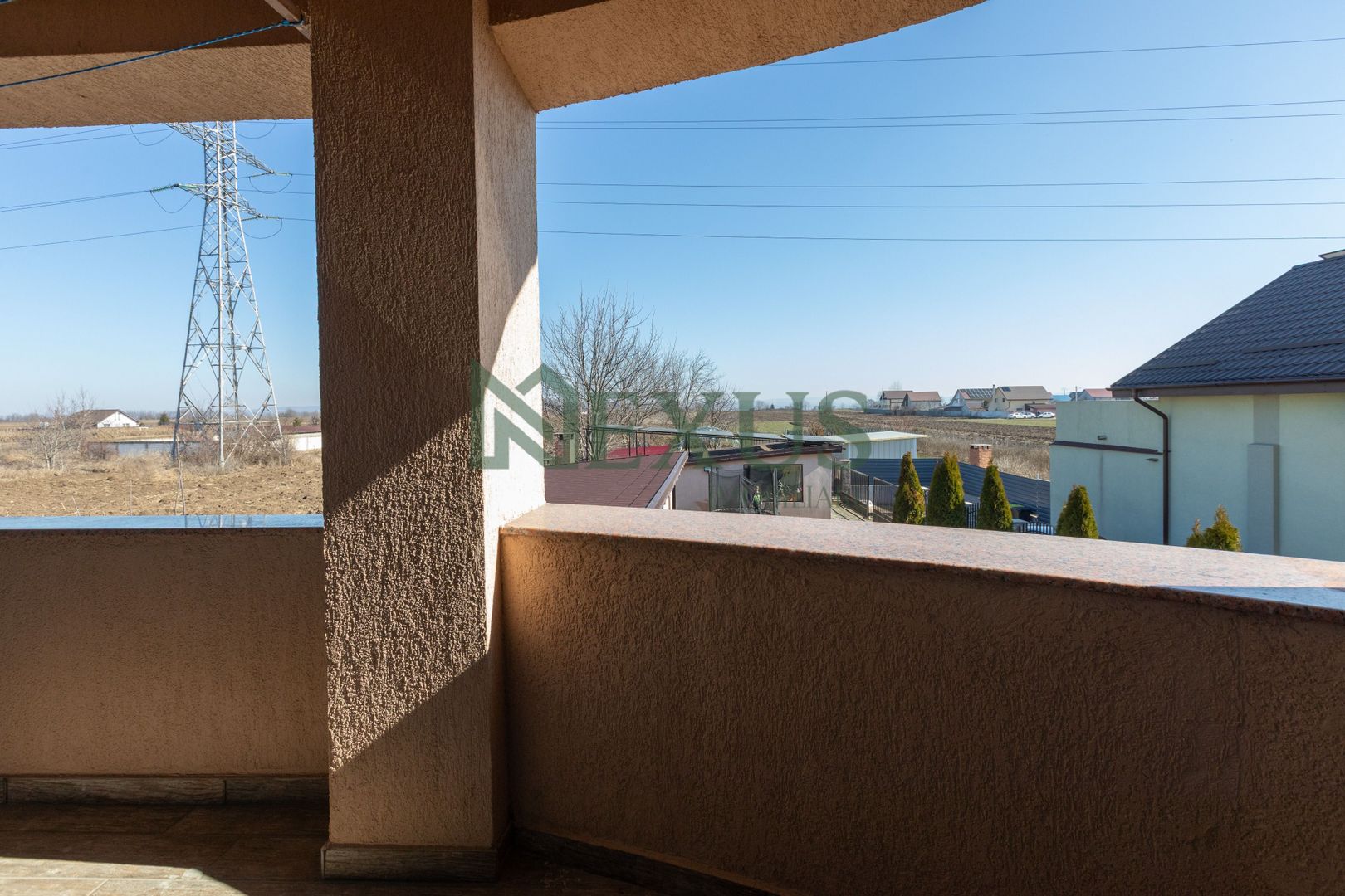 Casă/Vilă modernă de vânzare la intrare în Bogdan Vodă, județul Bacău. - Poză 52