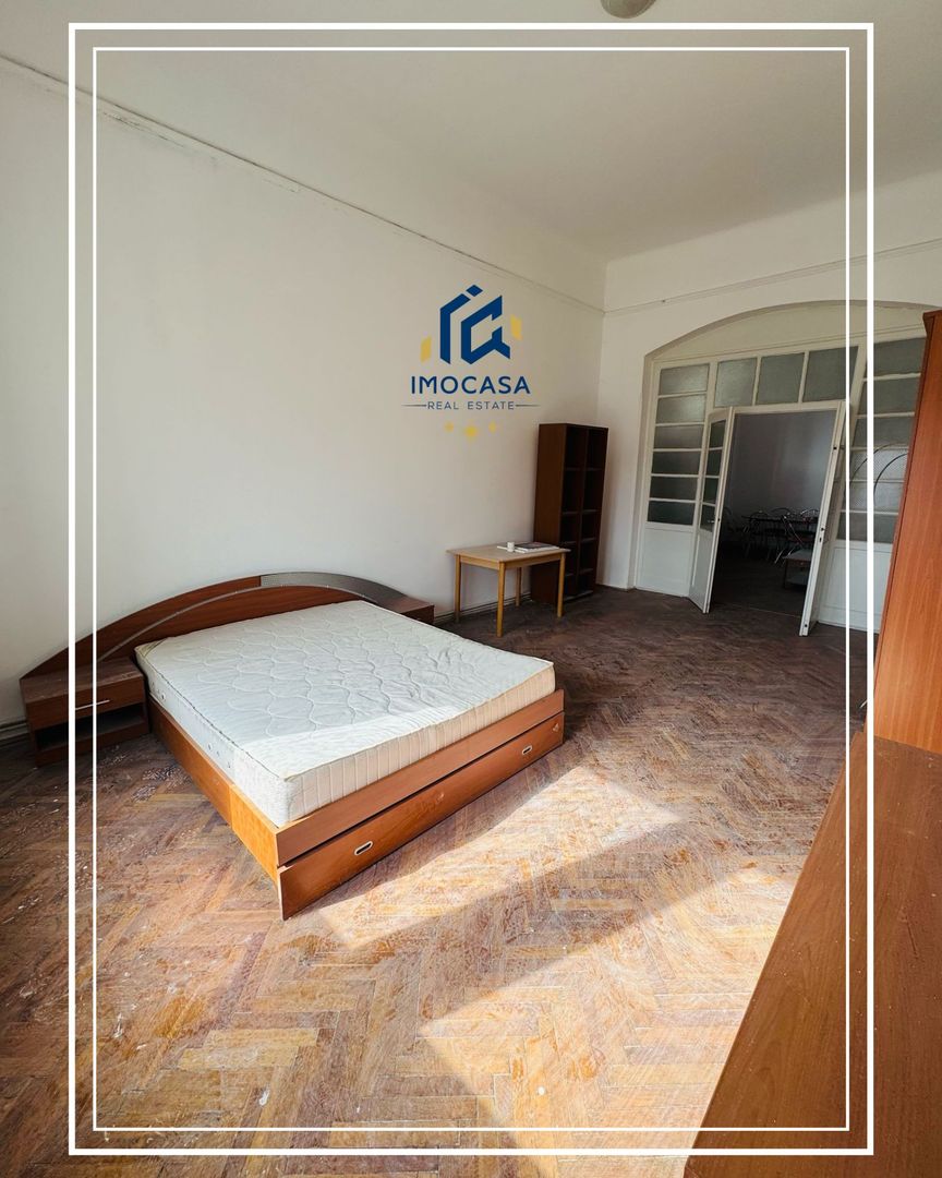 Centru Arad, Apartament 5 camere de vanzare, priveliste panoramica - Poză 3