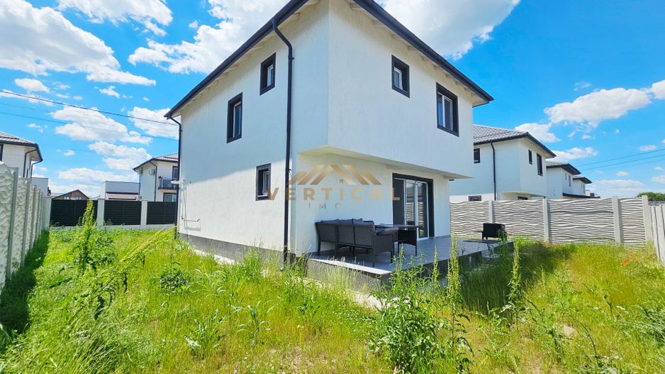 Vila 4 camere in zona de intrare a comunei Berceni - Poză 1