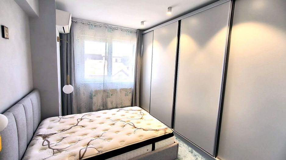 Apartament 2 camere Aparatorii Patriei-Soseaua Oltenitei Parcare boxa - Poză 1