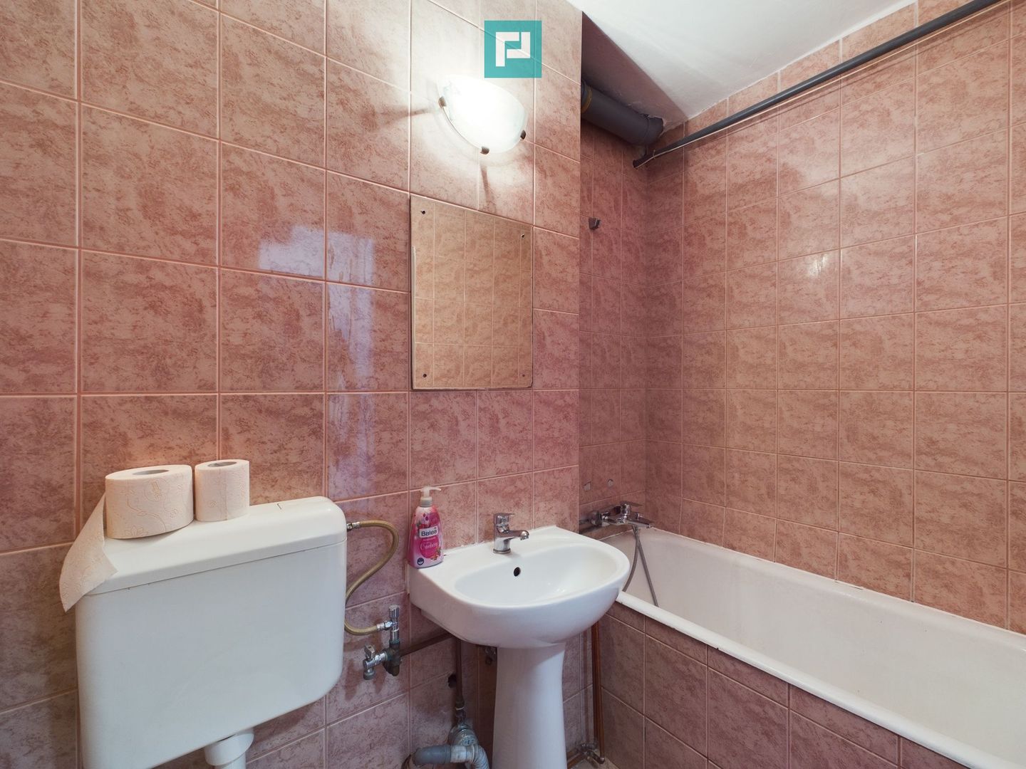 Apartament cu o cameră în zona Spitalului Județean - Poză 18