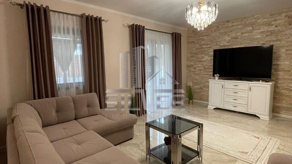 Casa tip duplex la 5 minute de Baza Sportiva. - Poză 3