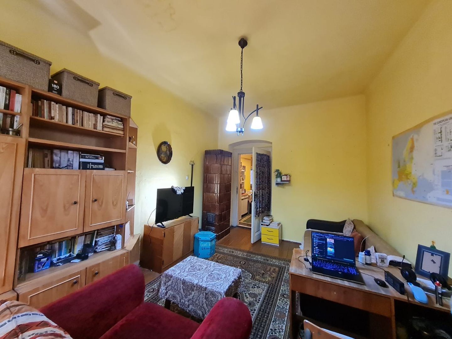 Apartament 2 camere,curte comuna/4 proprietari - Poză 2