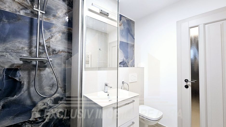 Apartament cu 3 camere decomandate, Cetate - Poză 9