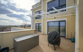 4 camere Triana Pipera | 188 mp utili | 2 locuri parcare + 2 boxe - Poză 44